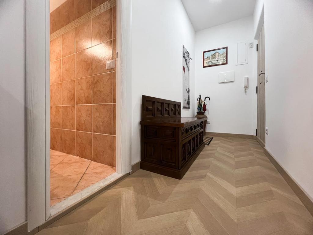 Appartement A Casa Di Ala à Rome Extérieur photo