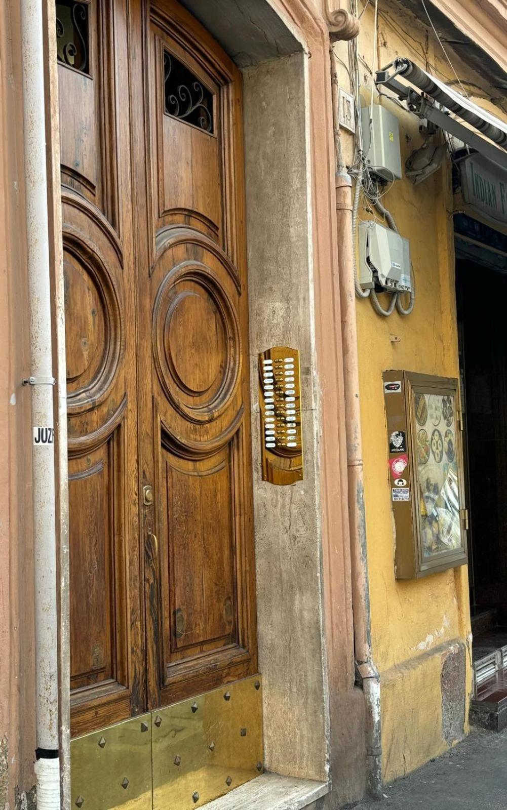 Appartement A Casa Di Ala à Rome Extérieur photo